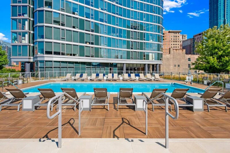 Building Photo - 1035 S State St