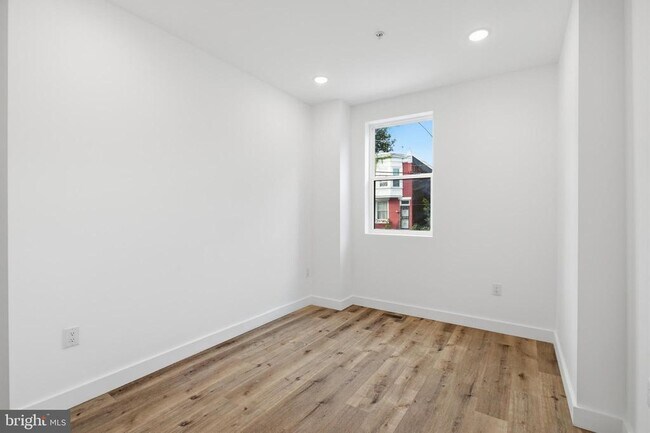 Building Photo - 4243 Mantua Ave