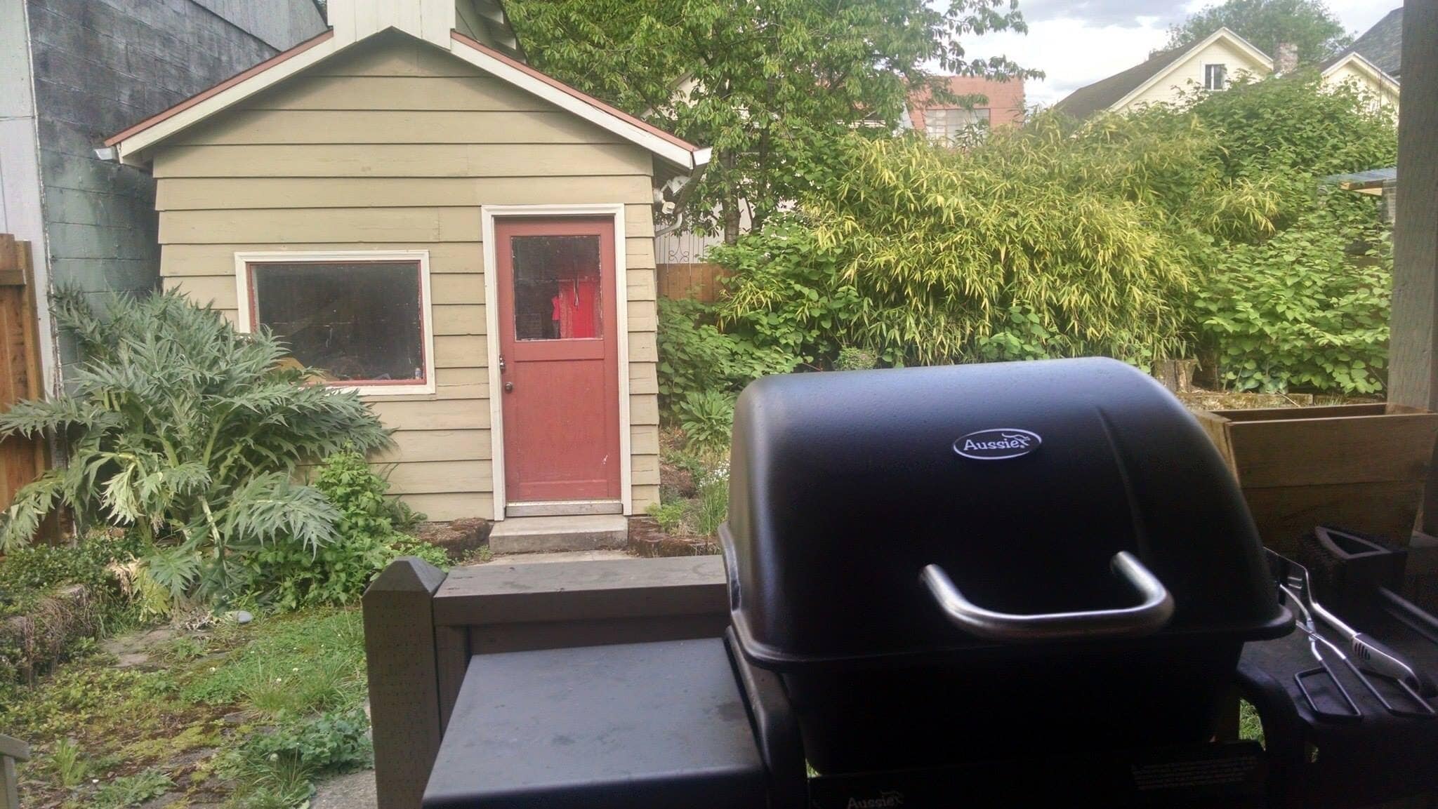 Building Photo - 4112 SE 24th Ave