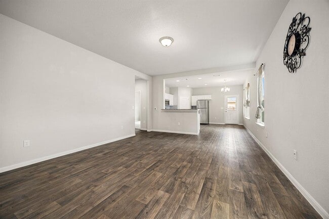 Building Photo - 13925 Heywood Dr