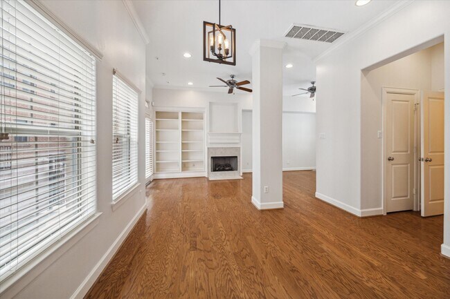 Building Photo - 1408 Birdsall St