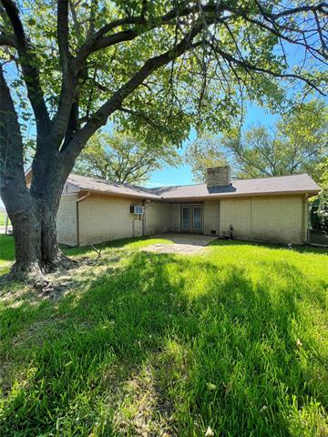 Building Photo - 100 Comanche Ct