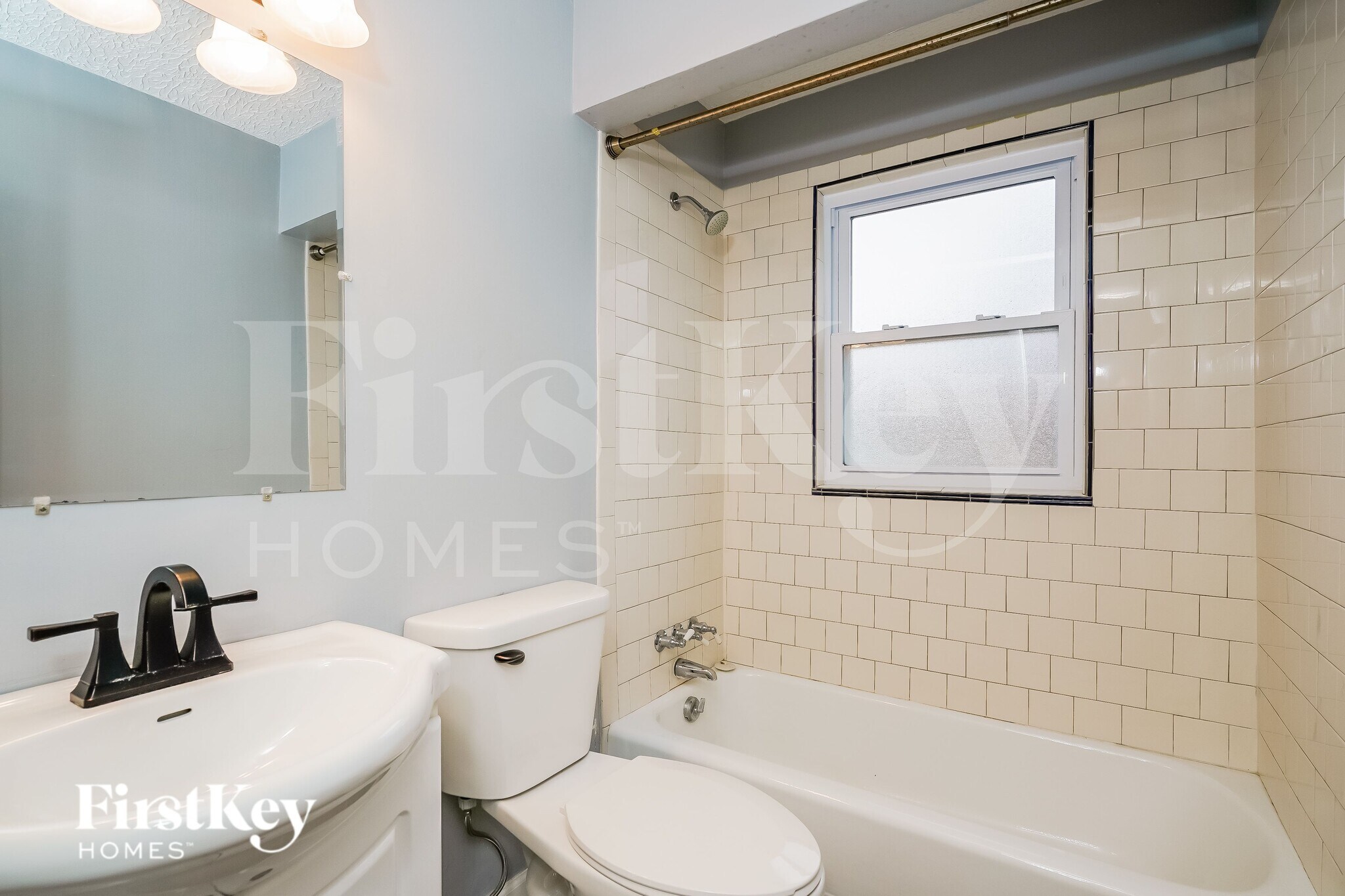 Building Photo - 371 S Hendricks Dr