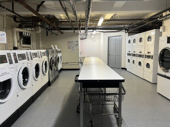 Laundry - 2600 John F Kennedy Blvd