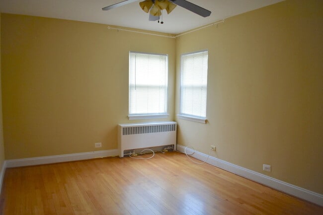 Building Photo - 1951 Euclid Ave