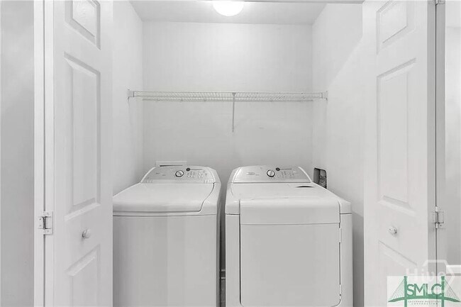 Building Photo - 238 Sonata Cir
