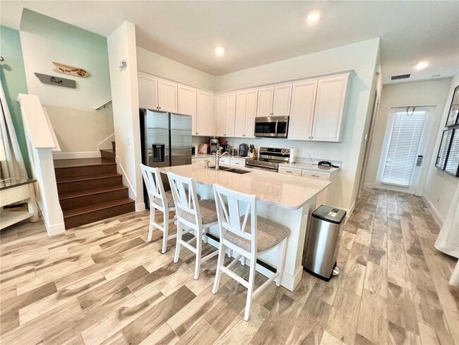 Building Photo - 3032 Parrot Head Pl
