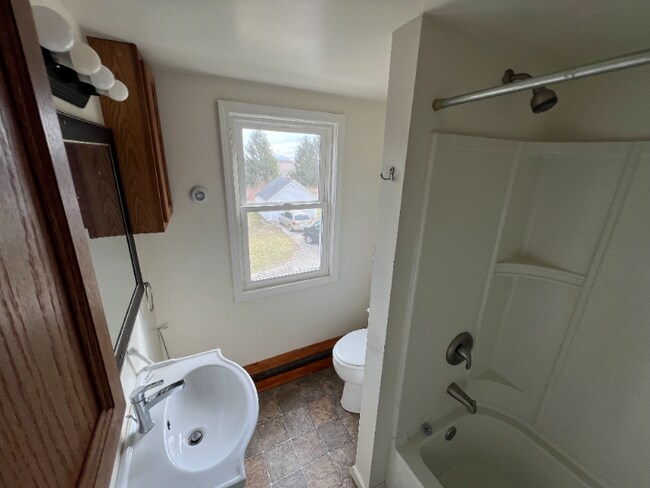 Building Photo - 2031 30th Ave