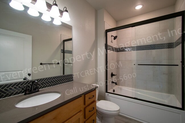 Building Photo - 4612 Hahns Peak Dr