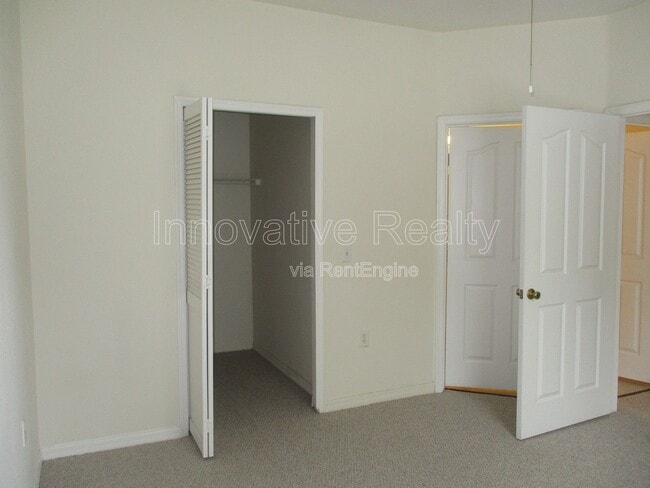 Building Photo - 1375 Lake Shadow Cir