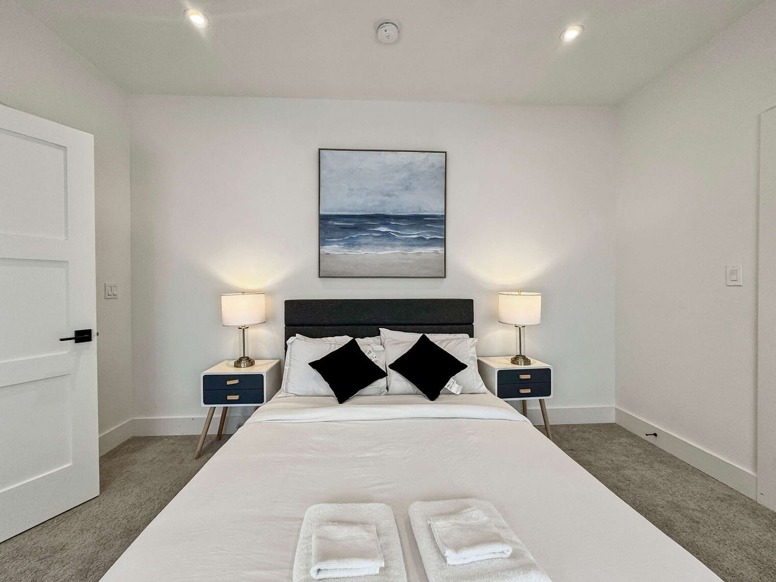 Building Photo - 1731 N Fitzhugh Ave