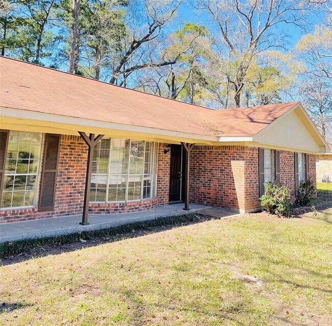 Primary Photo - 26690 Lisa Ln