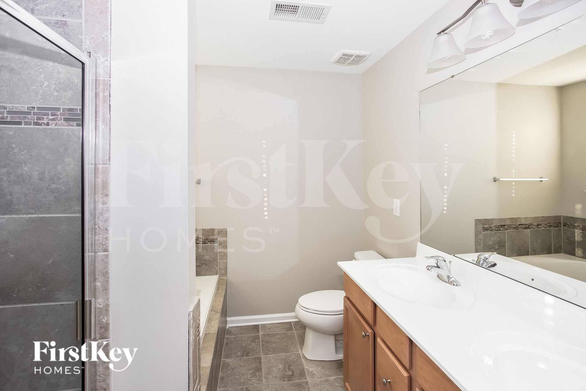 Building Photo - 3232 Oulten St SW