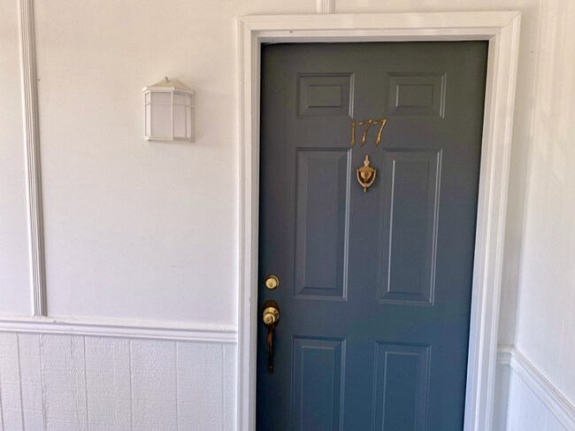 Building Photo - 177 Rachel Ct