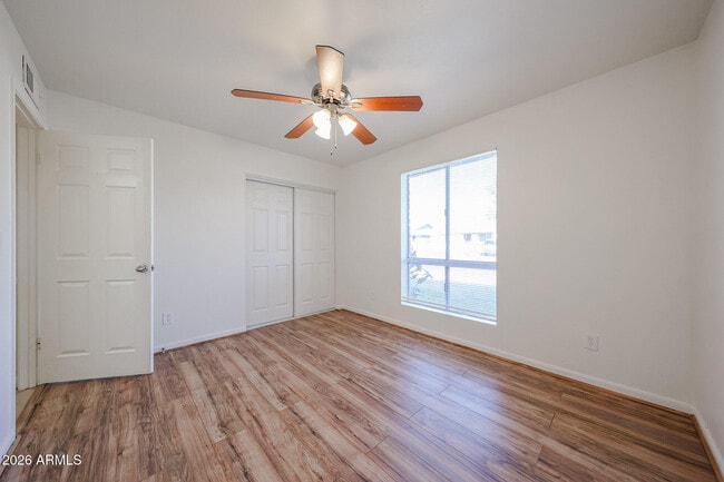 Building Photo - 3015 W Bluefield Ave