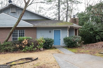 Building Photo - 4838 Westridge Dr