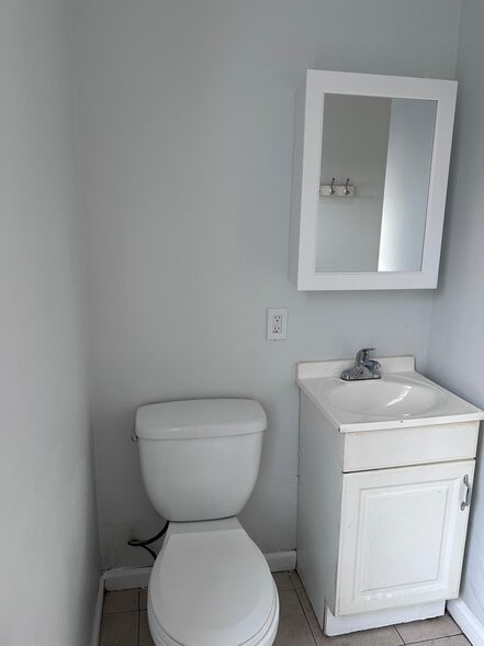 Building Photo - 78 N Clinton St