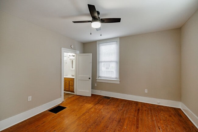 Building Photo - 185 Bloomfield St