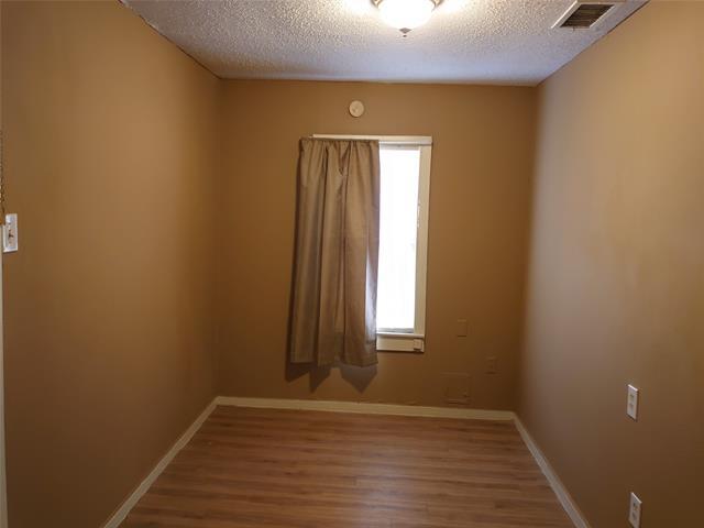 Building Photo - 1325 S 27th St