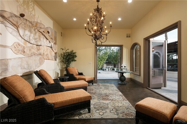 Building Photo - 8801 Palm Greens Ct