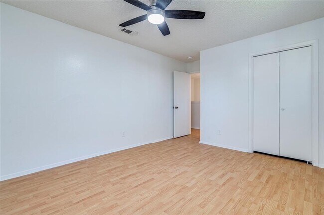Building Photo - 12304 Tipperary Cove