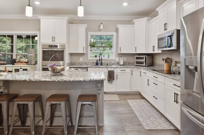 Building Photo - 3141 Timberdale Dr
