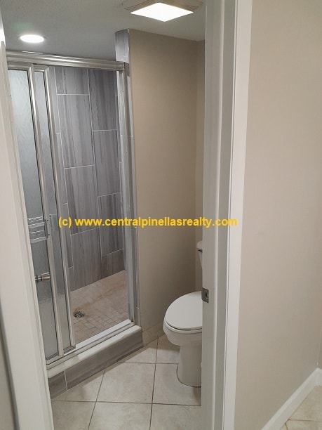 Building Photo - 2400 Winding Creek Blvd