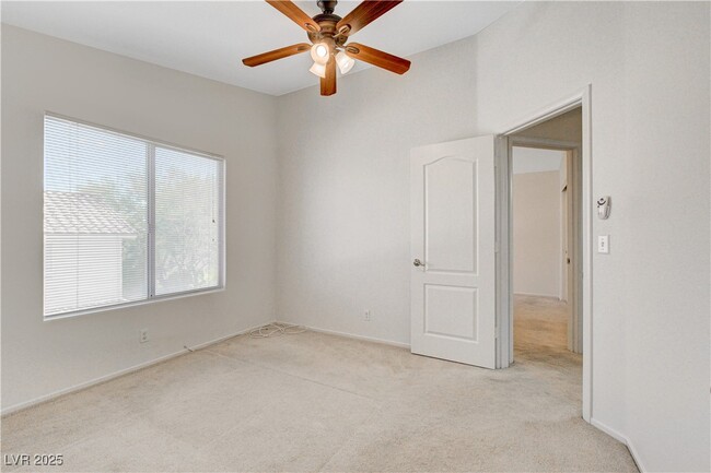 Building Photo - 8621 Sierra Cima Ln