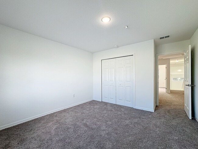 Building Photo - 1711 Barton Towne Cir