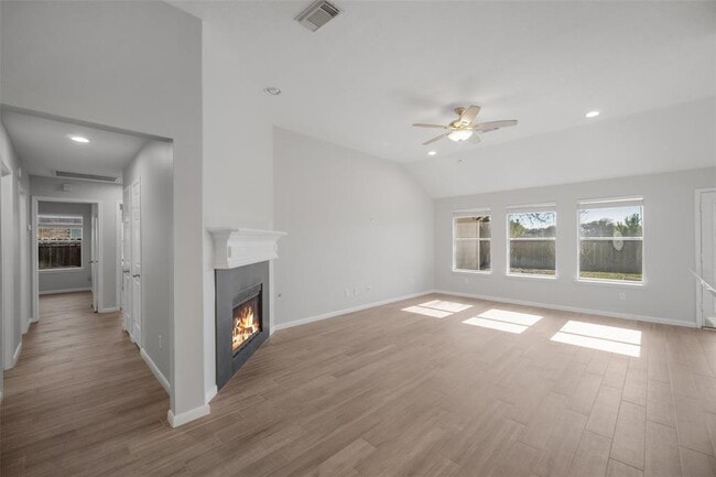 Building Photo - 14911 Englebrook Dr