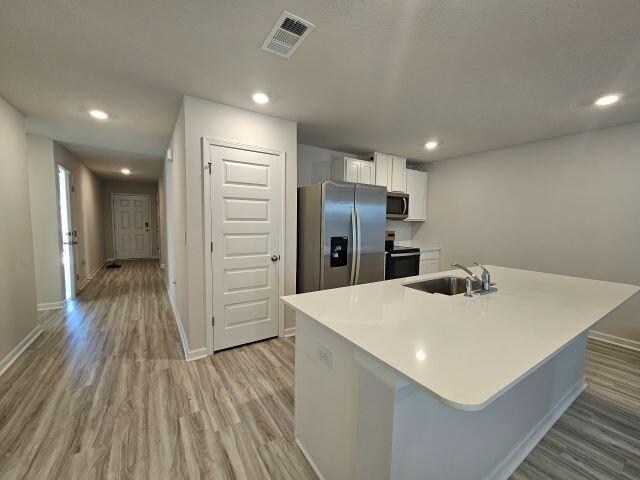 Building Photo - 327 Flounder St