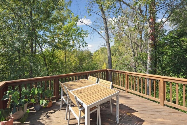 Building Photo - 30861 Centennial Dr
