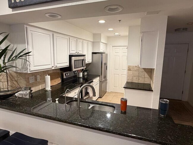 Building Photo - 3404 American Dr