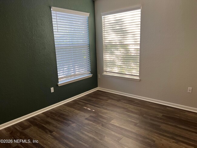 Building Photo - 1001 Monument Rd