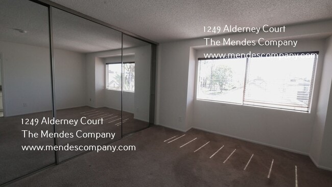 Building Photo - 1249 Alderney Ct