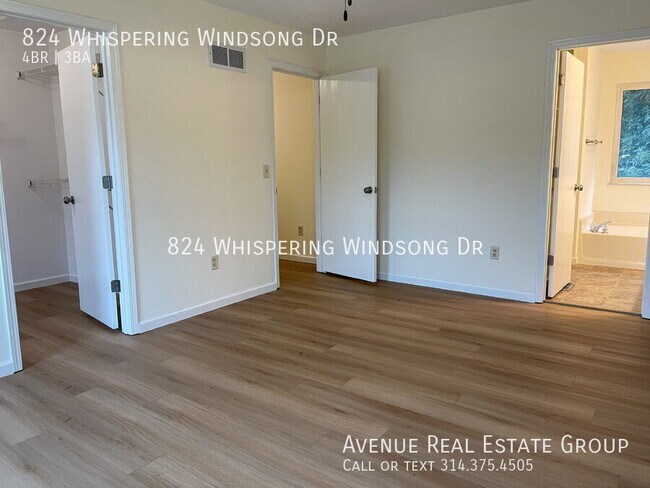 Building Photo - 824 Whispering Windsong Dr