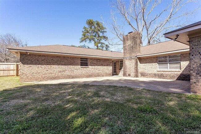 Building Photo - 110 Diane Dr