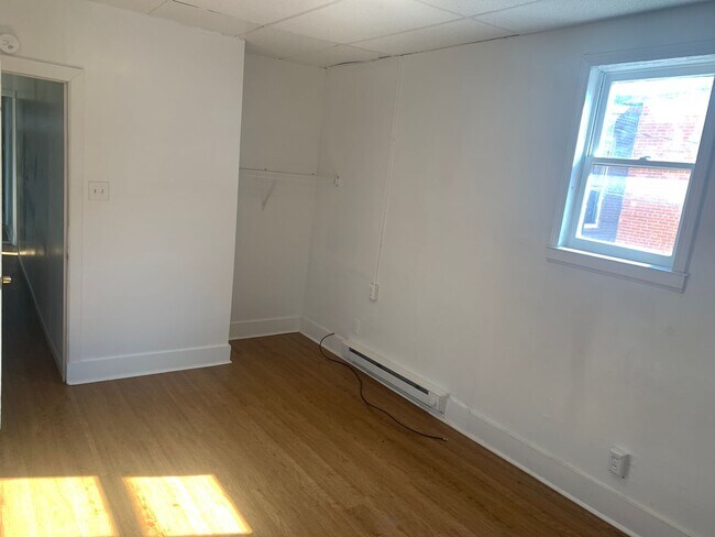 Building Photo - 222 E Philadelphia St