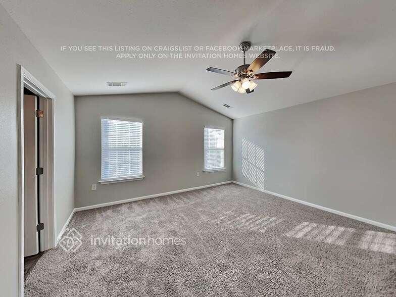 Building Photo - 236 Hunslet Cir