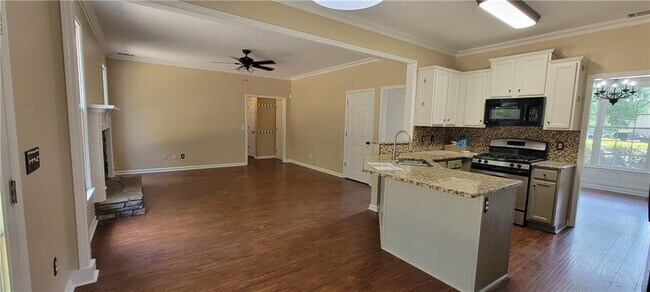 Building Photo - 130 Windsong Trail