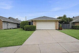 Building Photo - 6500 Spur Ranch Ct