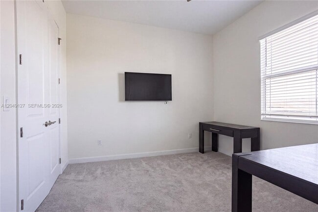 Building Photo - 5850 Whippoorwill Cir