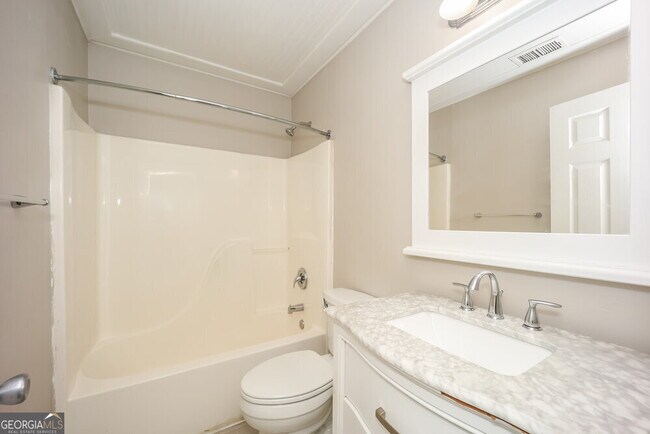 Building Photo - 91 Mosswood Trail
