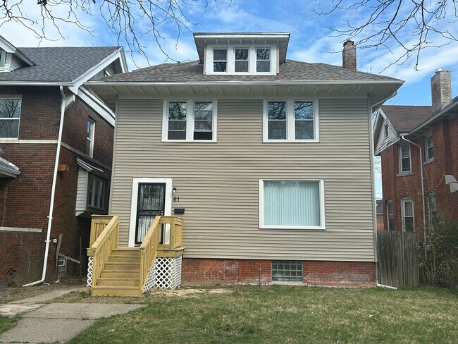 Building Photo - 81 Woodland St