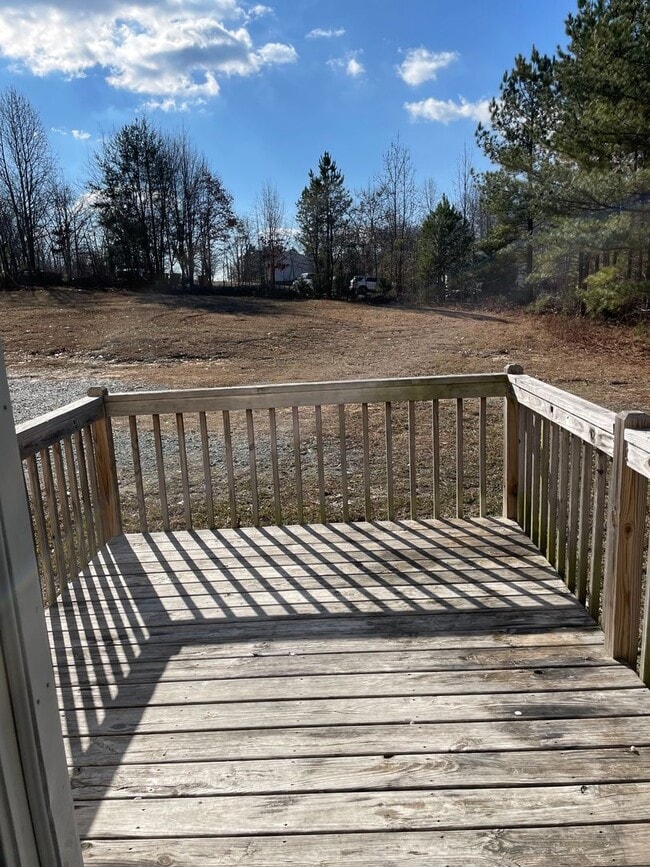 Building Photo - 3 BED, 2 BATH HOME IN SOUTHWEST SCHOOL DIS...