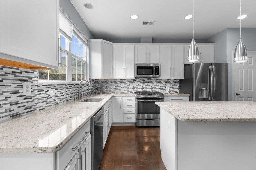 Building Photo - 21779 Goose Cross Ter