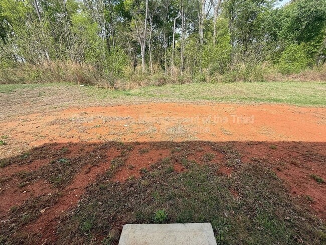 Building Photo - 3801 Miller Dr