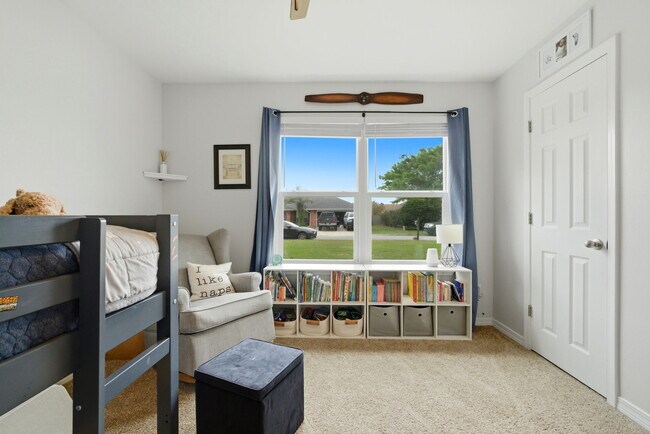 Building Photo - 1222 Bartram Ln