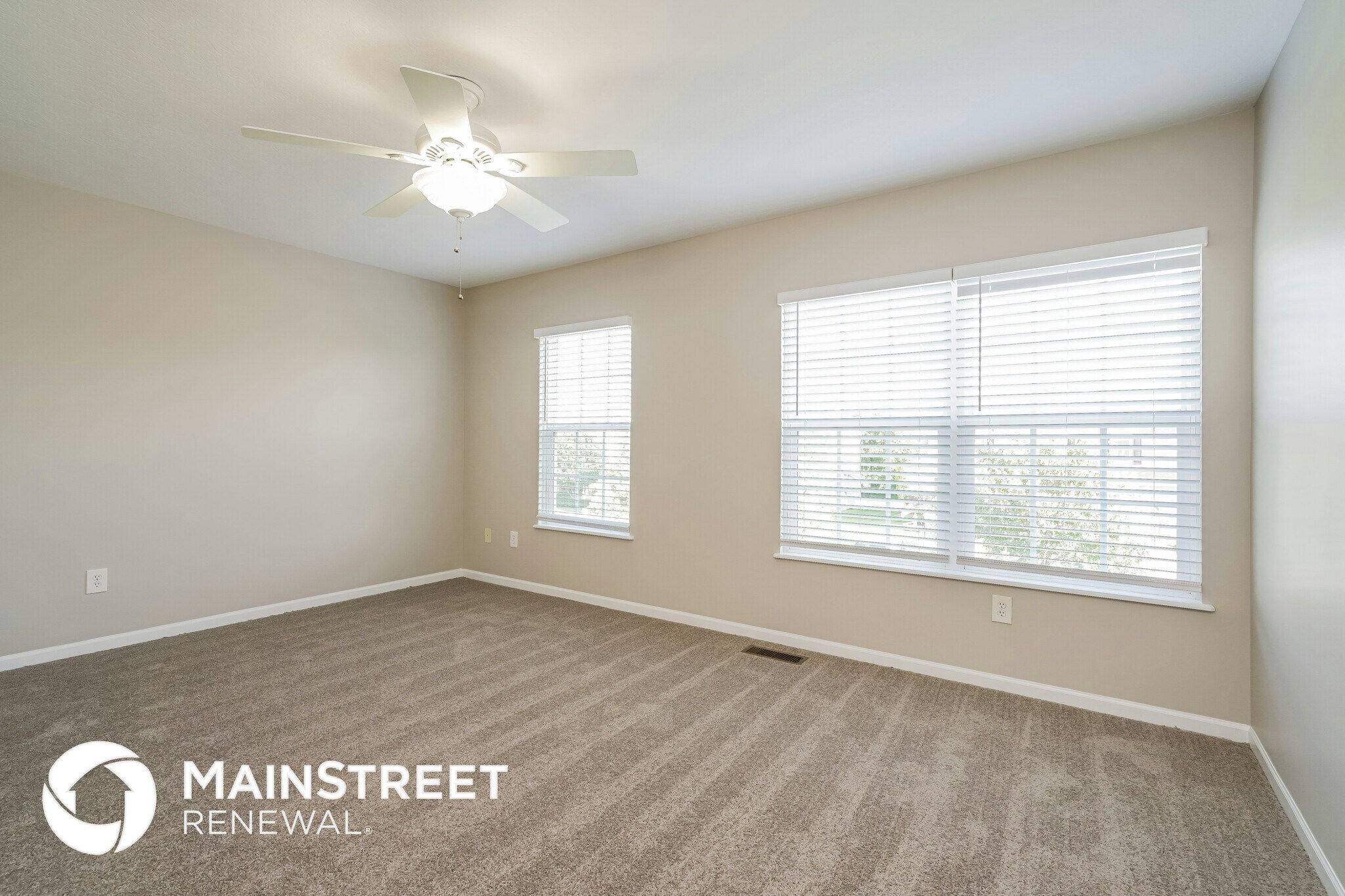 Building Photo - 165 Butternut Pass