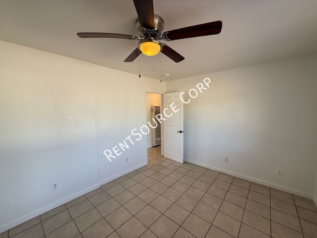 Building Photo - 4318 Ave L 2
